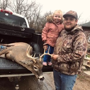 Meet your Posher, Kenneth